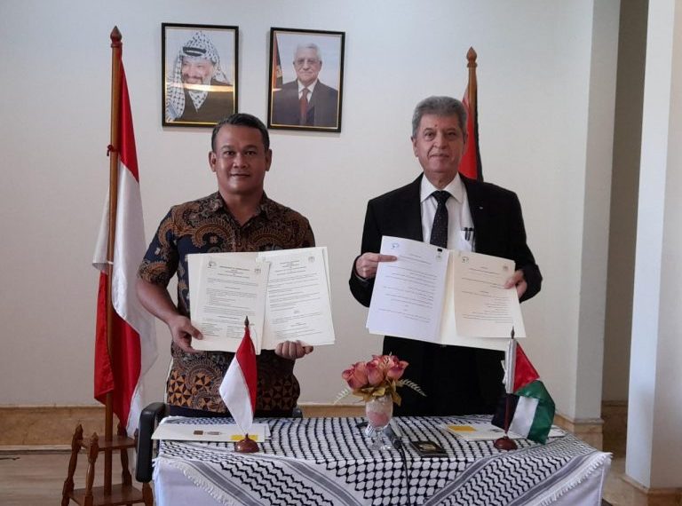 Lima Pemuda Palestina Belajar di Polibatam, Dubes Zuhair Al Shun Sangat Berterimakasih