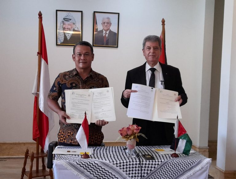 Lima Pemuda Palestina Belajar di Polibatam, Dubes Zuhair Al Shun Sangat Berterimakasih