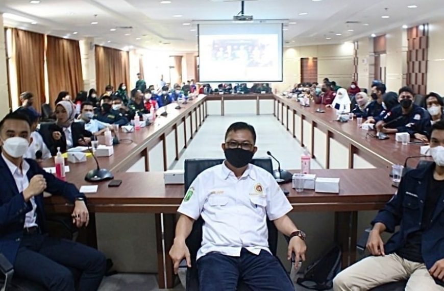 Karang Taruna Kota Batam Bersama Organisasi Mahasiswa Politeknik Batam Bahas Pengelolaan Media Sosial Organisasi