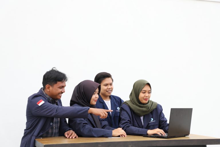 Polibatam Launches SILAM (Student Information and Service System)