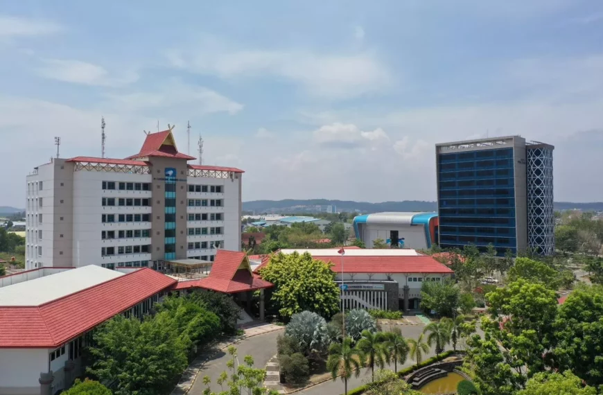 Polibatam in the Top 37 Indonesian Polytechnics version of Scopus-Databaseuto Draft