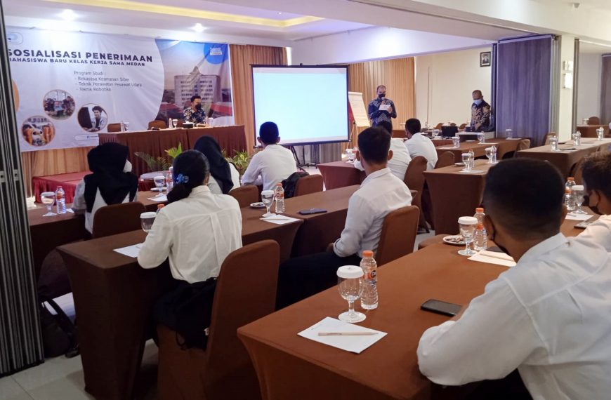 Polibatam Held Socialization of 2022 New Student Admission for Medan Cooperation Class
