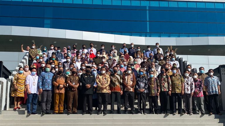 Peresmian Gedung Technopreneur Centre Polibatam dan Kegiatan Talkshow Penerapan Industrial Project Based Learning (PBL) di Politeknik