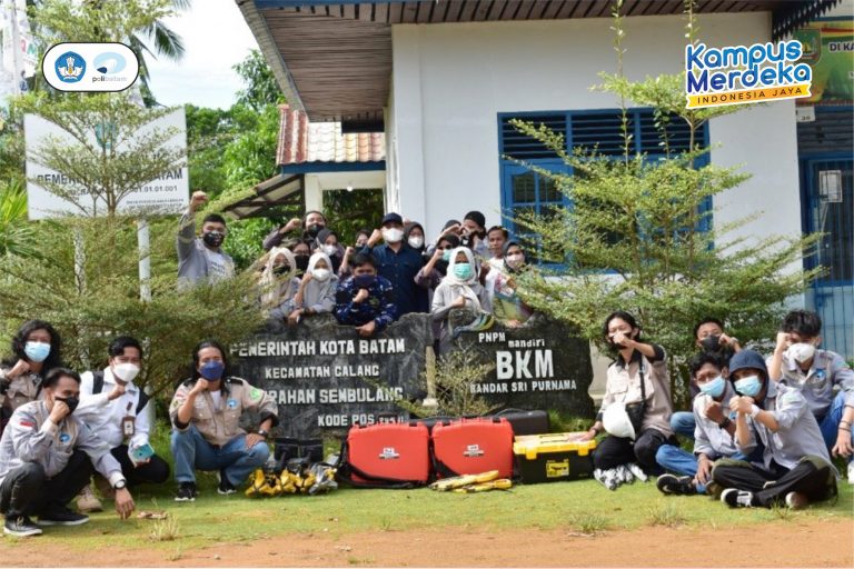 Kegiatan Project Based Learning (PBL) Model 3D Kawasan Pesisir di Sembulang, Kota Batam