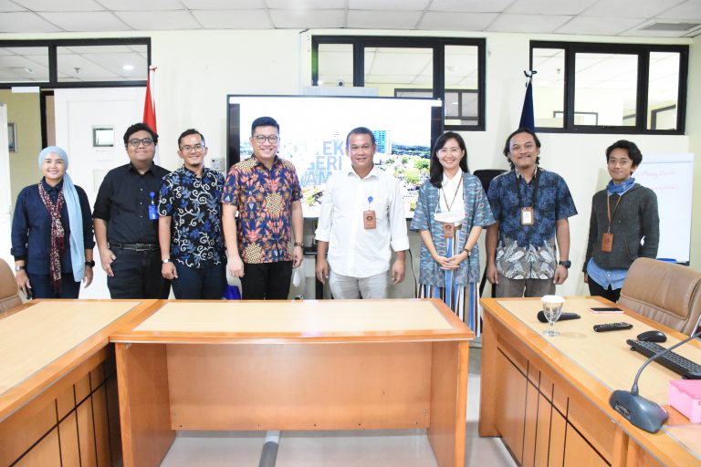 Multimedia Nusantara Polytechnic is Benchmarking against Polibatam Animation Study Program