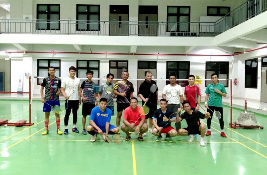 Turnamen Badminton Ganda Putra Polibatam