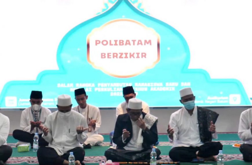 Video Polibatam Berdzikir