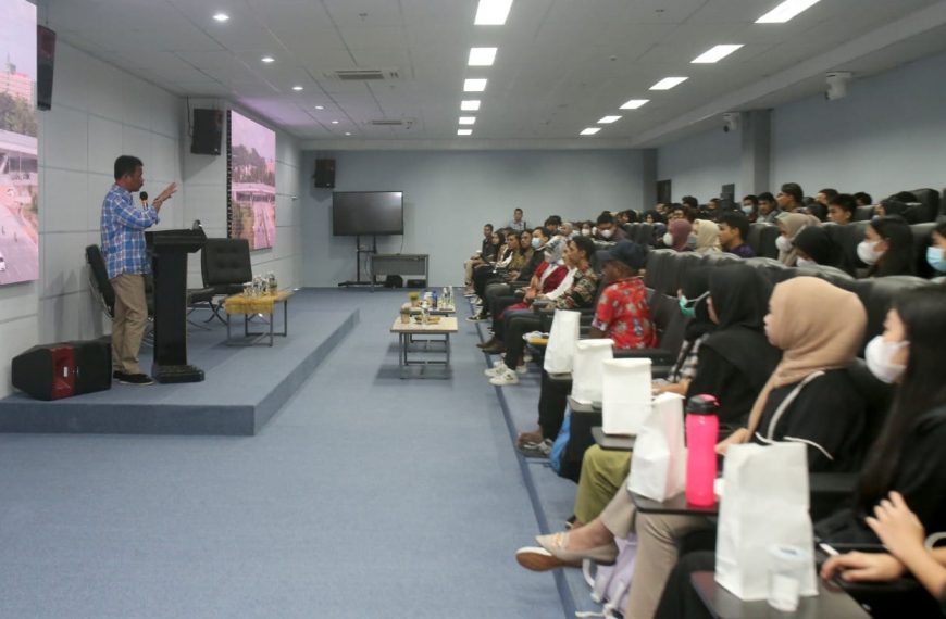 Hadiri Workshop Forum Anak Rantau, Rudi Sebut Batam Milik Semua dan Ajak Bersama Bangun Batam