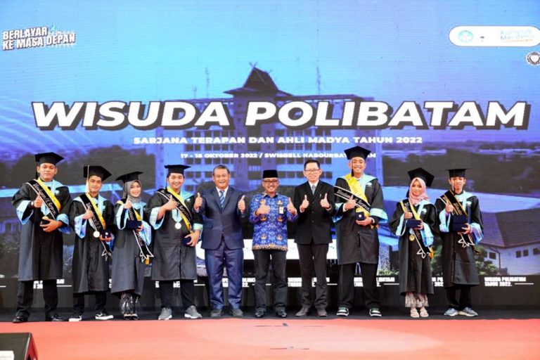 Jefridin Invites Students to Build Regions: Batam Is More Instagramable