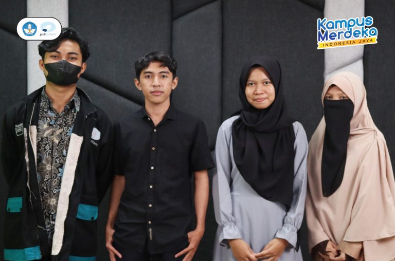 Polibatam Students with Achievements in Polytechnic MTQ Competitions throughout Indonesia