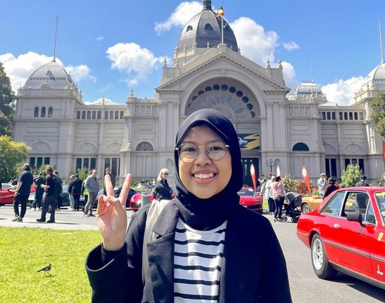 Polibatam Multimedia and Network Engineering Student Join IISMAVO Program: Studying at La Trobe University, Australia