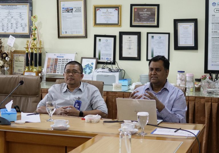 PT. Infineon Technologies Indonesia (IFID) Explores Collaboration with Polibatam Electrical Engineering Department