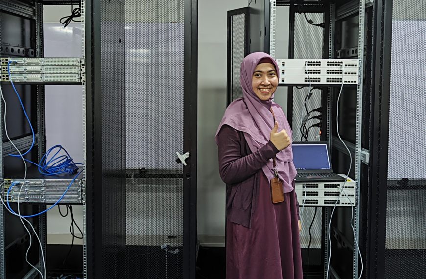 Nelmiawati, A Polibatam Lecturer, Achieved an International Award as an Advanced Level Instructor: Entering 25% of the World’s Best Instructors at Cisco Networking Academy (CNA)