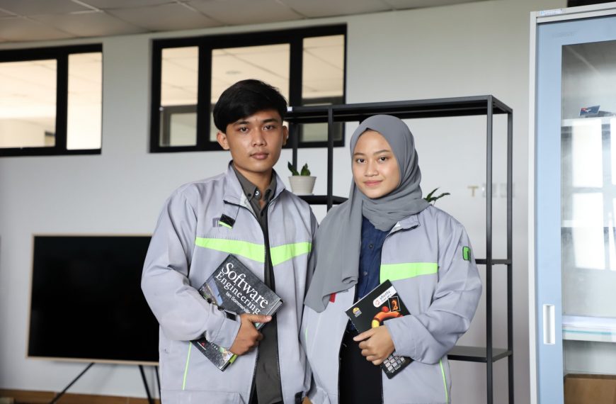 Get to Know Closer to the Applied Bachelor of Software Engineering Study Program