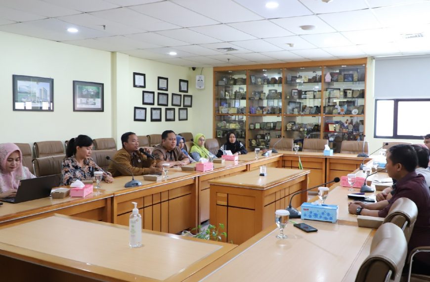 Konsultasi Proses PBL, Politeknik Negeri Padang Kunjungi Politeknik Negeri Batam