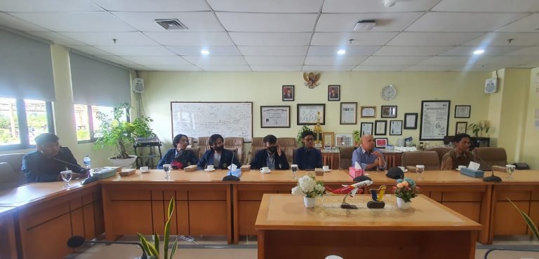 Want to see and learn about Teaching Factory, Brawijaya University Instrumentation Study Program Visits Polibatam Teaching Factory