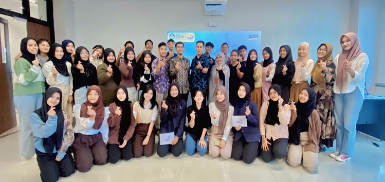 Center of Digital Business and Accounting Polibatam Gelar Pengabdian Pelatihan Aplikasi SAP Modul Finance Tingkat SMK Di Batam: Siapkan Siswa-Siswi Memasuki Dunia Kerja