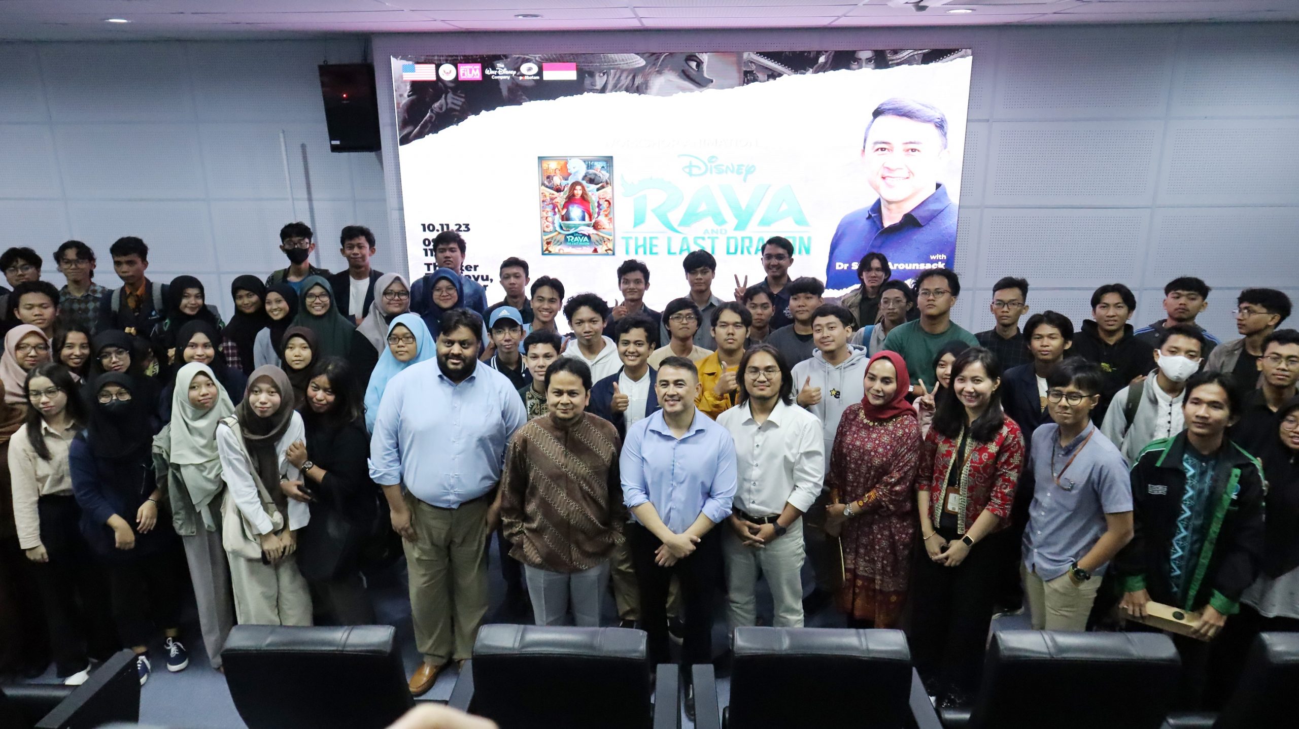 United States Embassy Holds Public Lecture in Polibatam: Presenting Dr. Steve Arounsack, Lead Visual Walt Disney Animation Studios