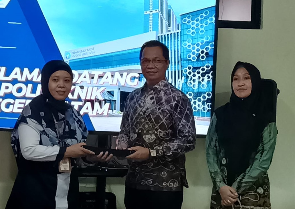 Polibatam Jadi Tujuan Benchmarking Politeknik Negeri Banjarmasin Tentang IKU 1 dan SAKIP