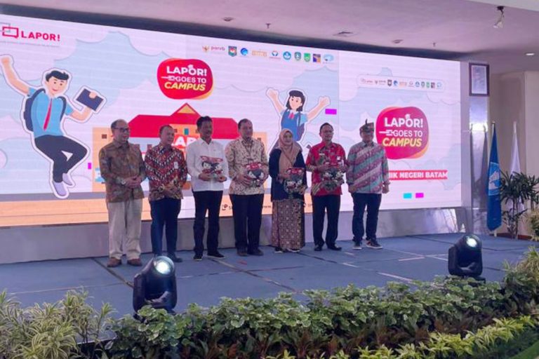 Improving Public Services, Ministry of Administrative and Bureaucratic Reform Held Lapor Goes To Campus Event at Polibatam