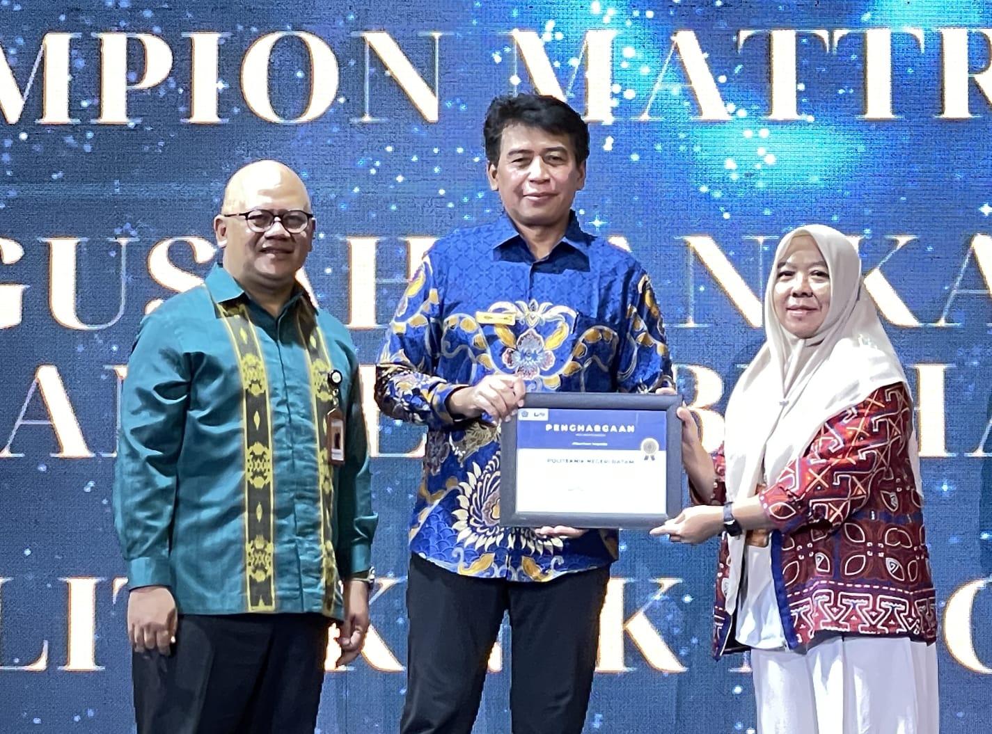 Polibatam Terima Penghargaan Dari Kanwil Direktorat Jenderal Pajak (DJP) Kepulauan Riau Tahun 2024