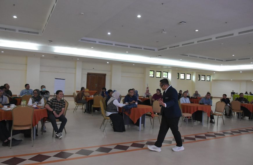 Politeknik Negeri Batam Adakan Pelatihan “Lead Self Lead Other” untuk Pengembangan Kepemimpinan