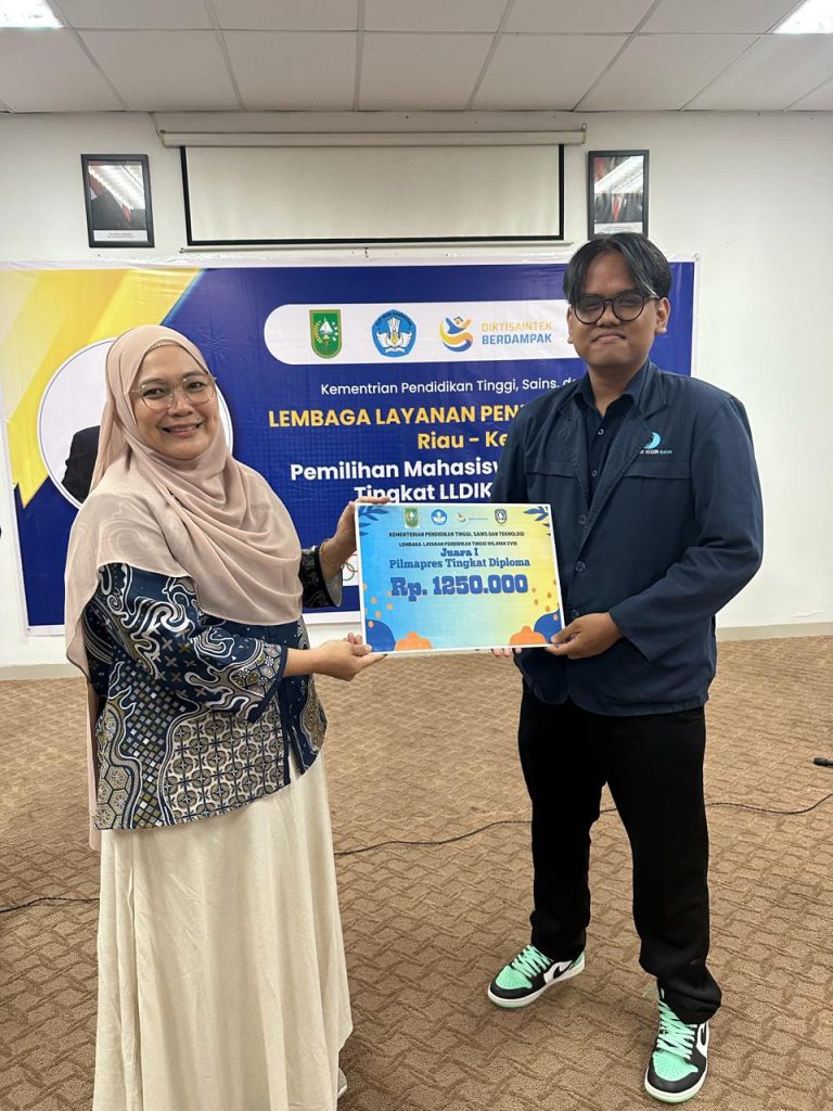 Mahasiswa Polibatam Raih Juara 1 Pilmapres 2025 Tingkat LLDIKTI Wilayah 17