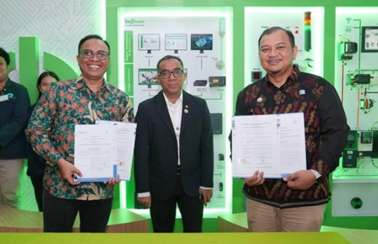PT Schneider Electric Hibahkan Inovation Corner Untuk Polibatam, Disaksikan Mendiktisaintek