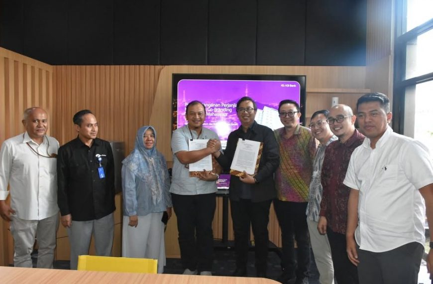 Polibatam dan KB Bank Resmikan Co-Branding & Lounge Baru