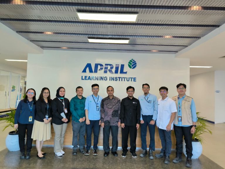 Perkuat Kerjasama Polibatam Benchmarking dan Kunjungan Industri ke APRIL Group, Pangkalan Kerinci, Riau