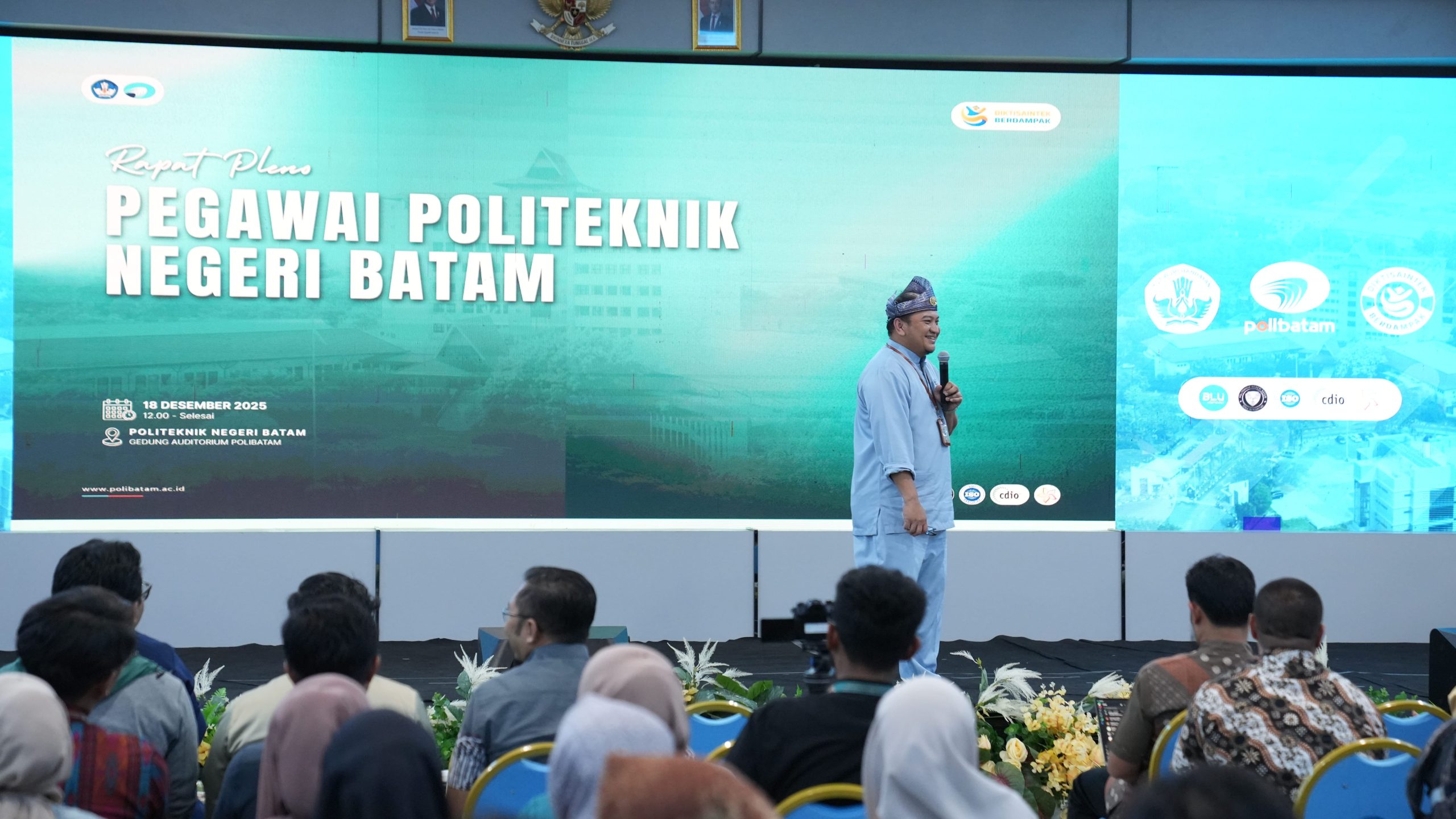 Polibatam Gelar Rapat Pleno Tahunan dan Apresiasi Dosen, Laboran, serta Tendik Berprestasi 2025