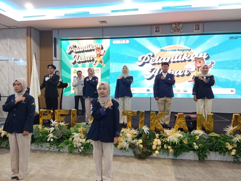 Kolaborasi & Prestasi: Pengurus Ormawa Polibatam Masa Kepengurusan Tahun 2026 Resmi Dikukuhkan