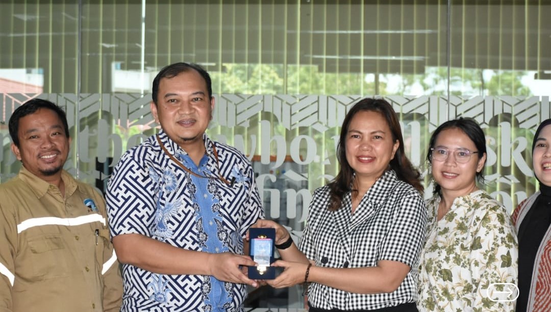 Digital Synergy: Polibatam Welcomes Visit from BBLSDM Komdigi Medan