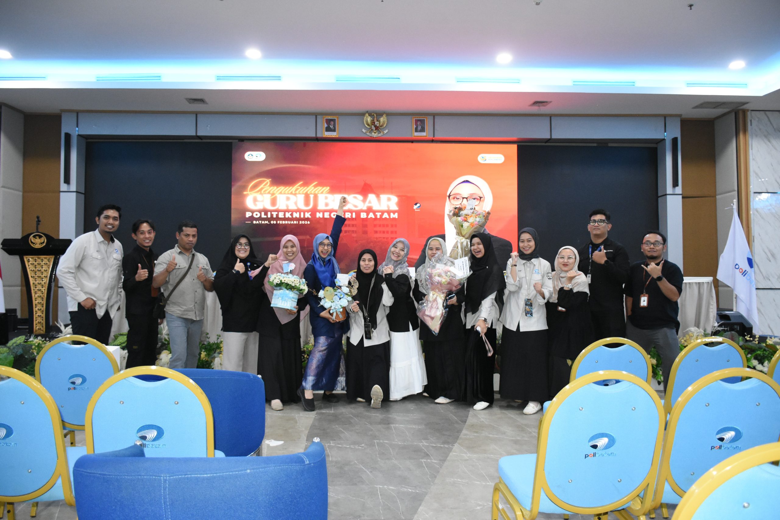 Polibatam Kukuhkan Guru Besar Perdana, Prof. Dwi Kartikasari Perkuat Keilmuan Bisnis Internasional