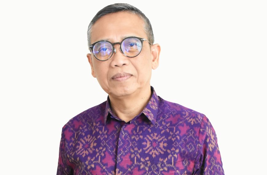 Dalam Diam, Ia Berkarya: Jejak Pak Eko Membangun Masa Depan Batam melalui Pendidikan Vokasi