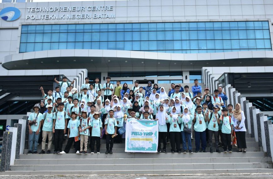 An Exciting Educational Visit from Moeslem Binus International School to Polibatam!