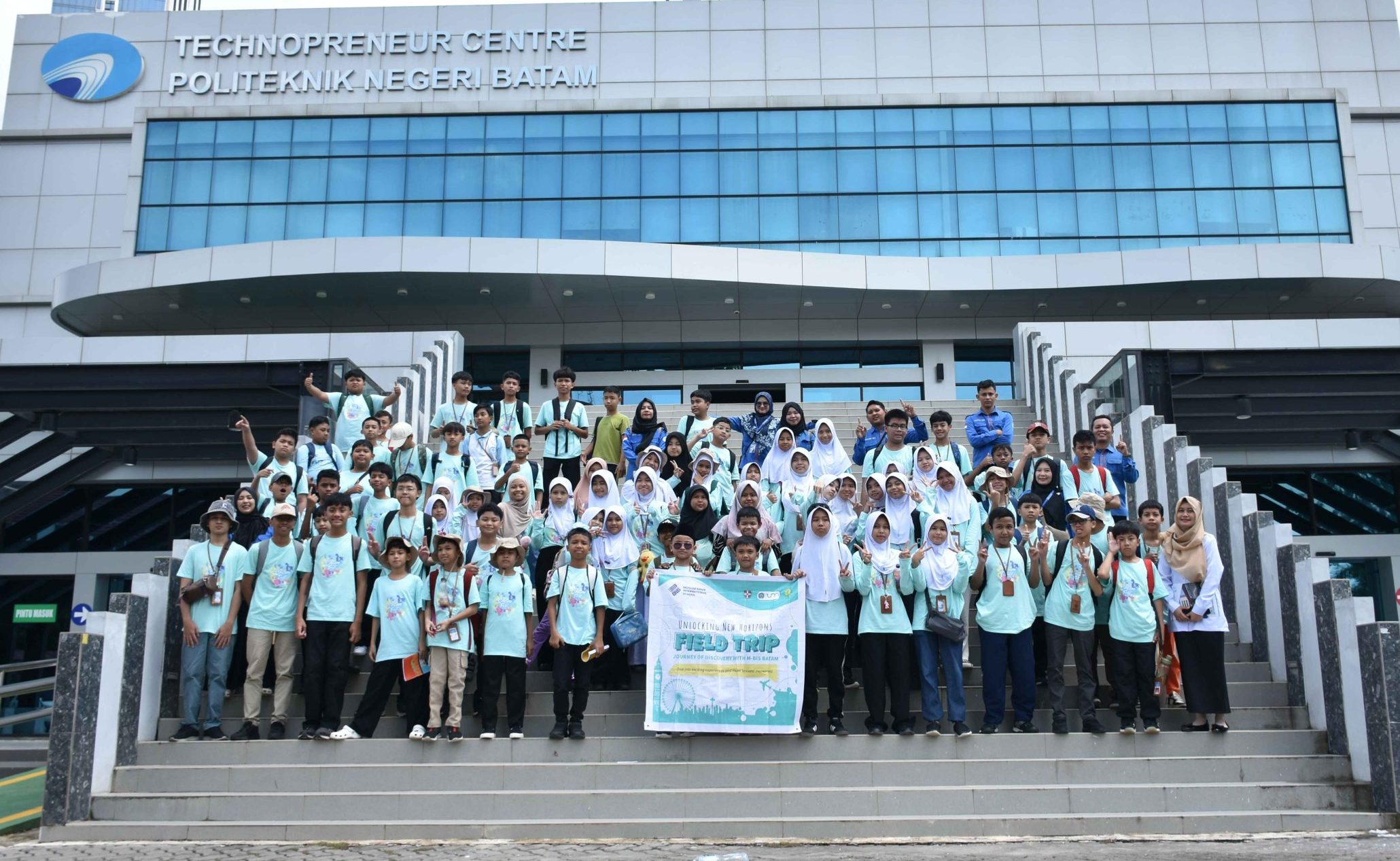 An Exciting Educational Visit from Moeslem Binus International School to Polibatam!