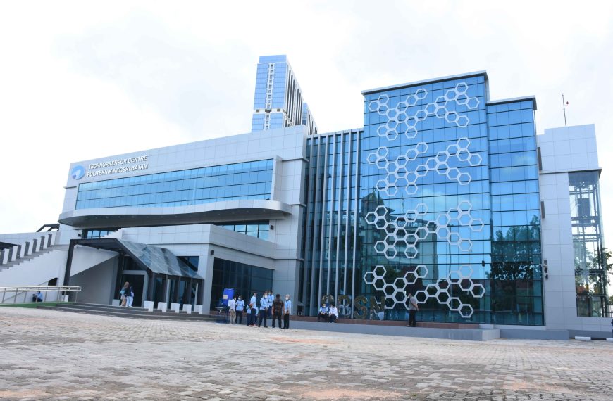 Workspace Technopreneur Centre Polibatam, Ruang Nyaman dan Kekinian Dukung Aktivitas Mahasiswa dan Kolaborasi Industri