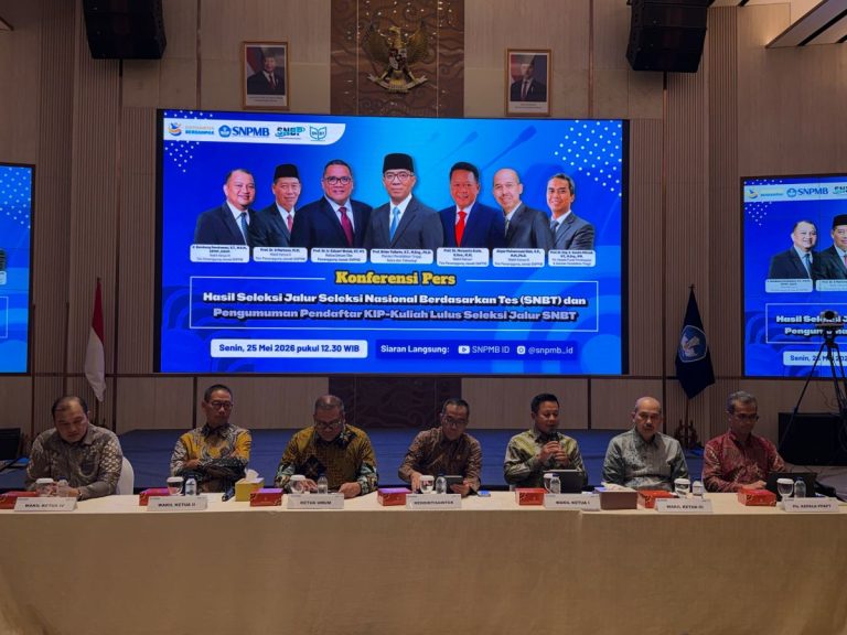 Direktur Polibatam Terima Amanah sebagai Wakil Ketua IV Tim Penanggung Jawab SNPMB 2026