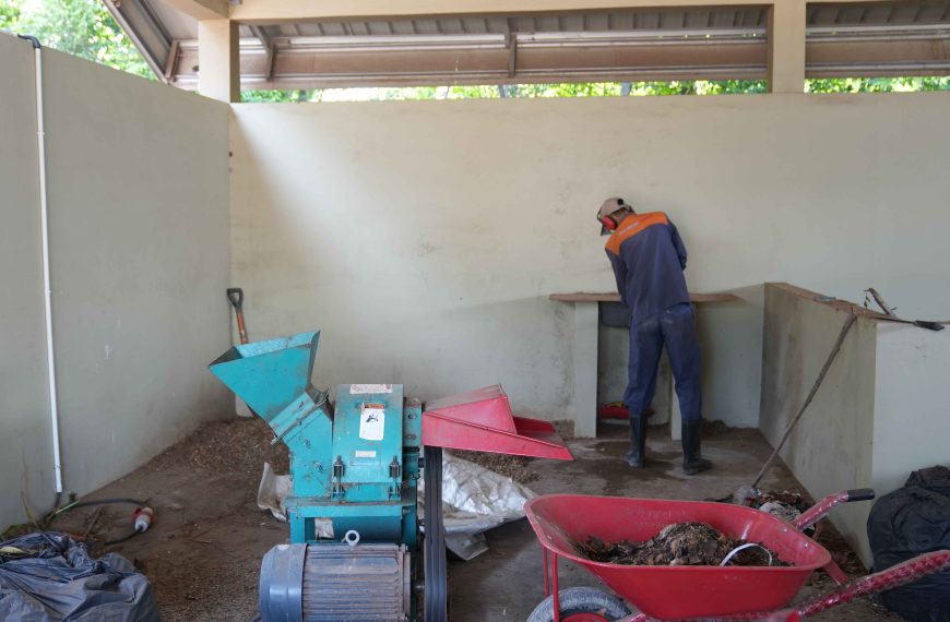 Polibatam Compost House: Waste Management Innovation to Support a Sustainable Green Campus