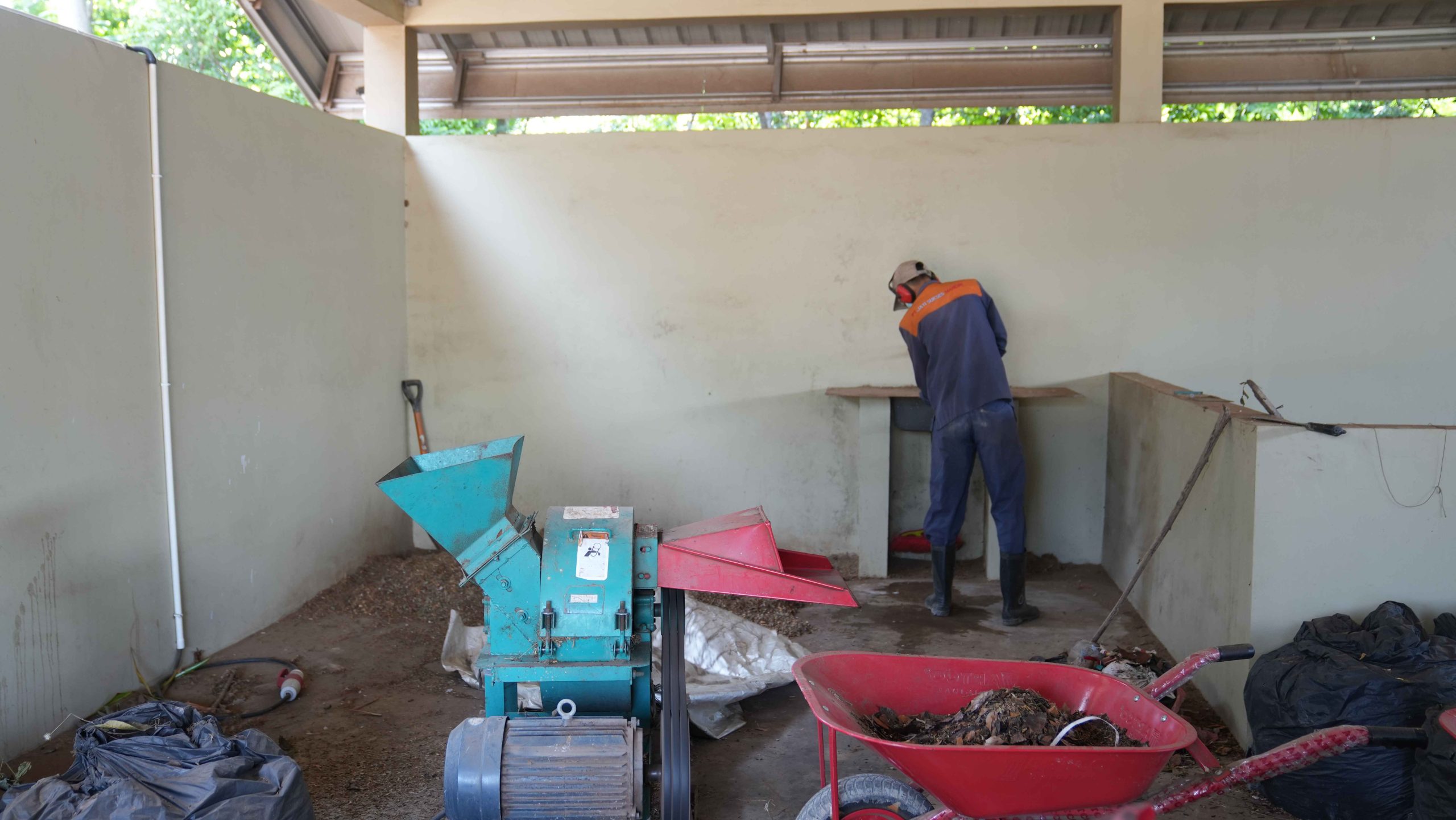 Rumah Kompos Polibatam: Inovasi Pengelolaan Sampah untuk Dukung Green Campus Berkelanjutan