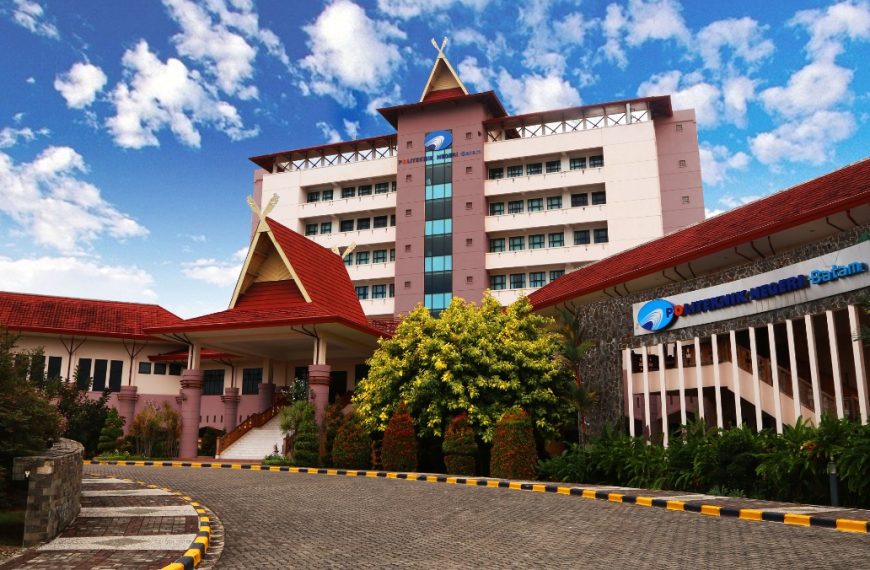 Explore Polibatam’s Outstanding Facilities through a Campus Tour Created by Multimedia Engineering Technology Students