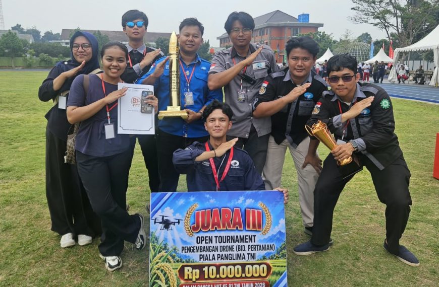 TERBANG TINGGI! TIM DRONE POLIBATAM RAIH JUARA 3 PIALA PANGLIMA TNI 2026